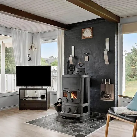 305-hvide-sande-anker-eskildsens-vej-39 *